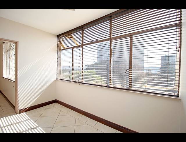 1 BEDROOM APARTMENT FOR SALE IN BEDFORD GARDENS